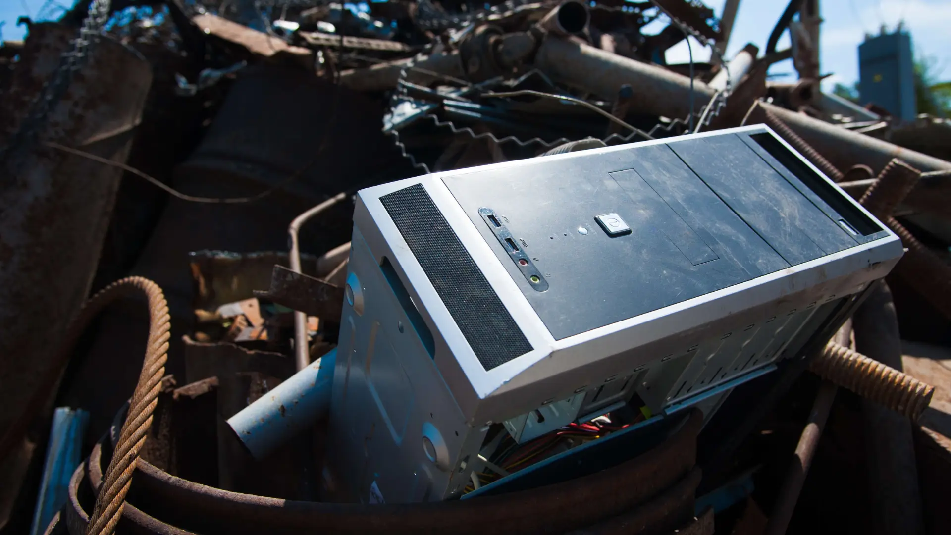 How to dispose of electronics in Dubai?